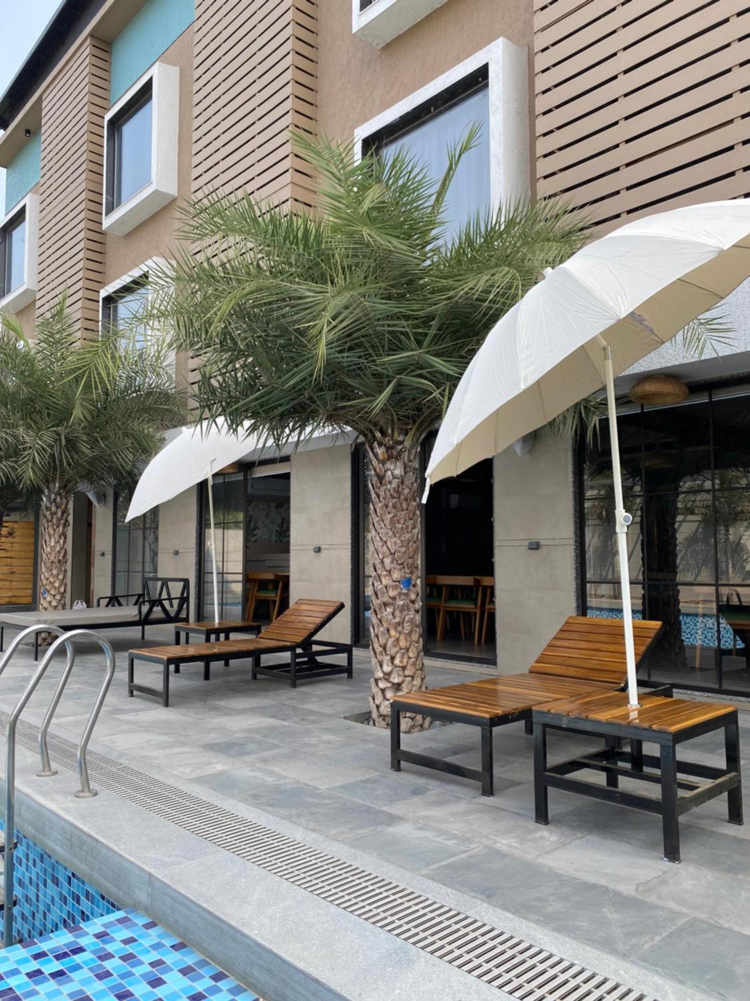 The Pavilion Park Resort Mālegaon Kültér fotó